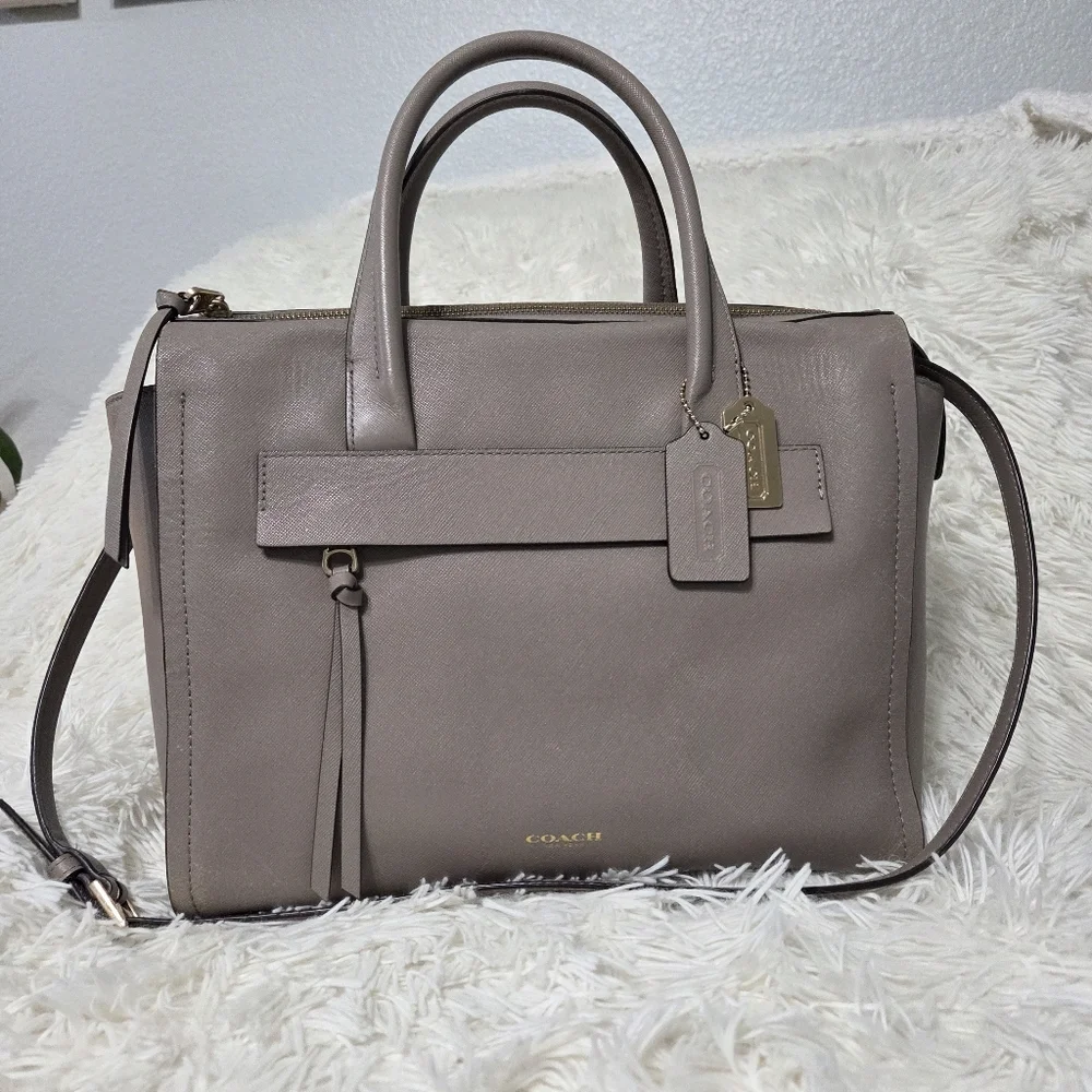 Coach Bleeker Saffiano Riley Carryall Large Crossbody Bag Taupe #30149 - Picture 2 of 16